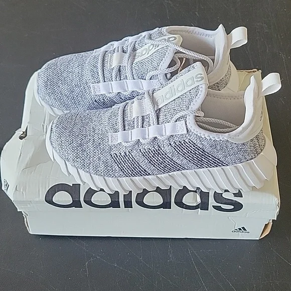 Adidas Size 3 Kaptir Sneakers - Picture 5 of 6